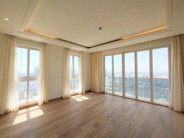 Room in 4 BHK Apartment at Bhartiya Leela Residences, Thanisandra Main Road – for Rent