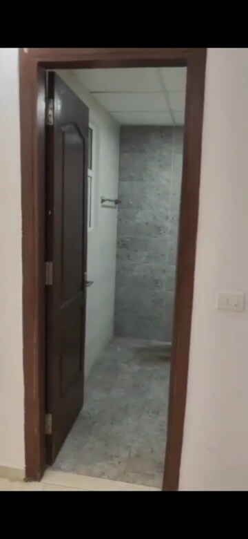 Building Lobby in 3 BHK Apartment at Omaxe Royal Residency Faridabad, Sector 79 – for Rent