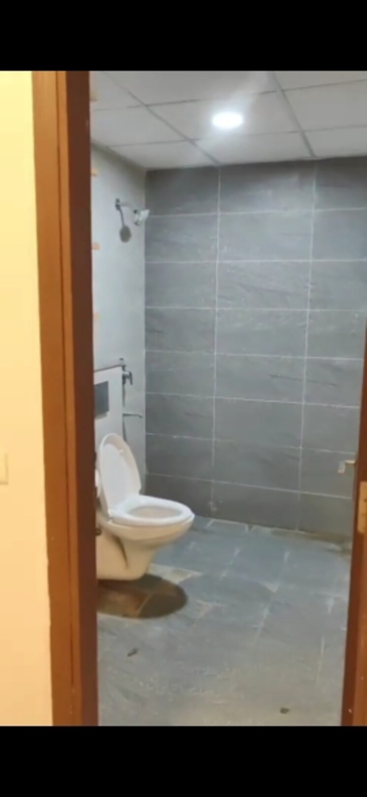 Bathroom, omaxe-royal-residency-faridabad 3 Bedroom 1925 Sq.Ft. Apartment In Sector 79 Faridabad 9070175
