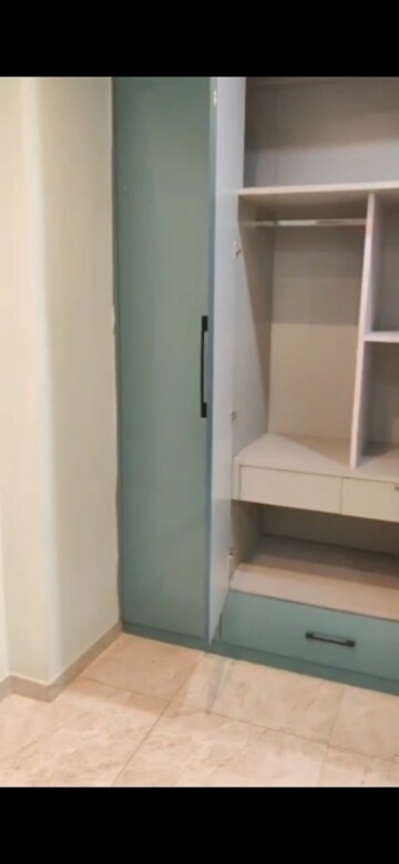 Building Lobby in 3 BHK Apartment at Omaxe Royal Residency Faridabad, Sector 79 – for Rent