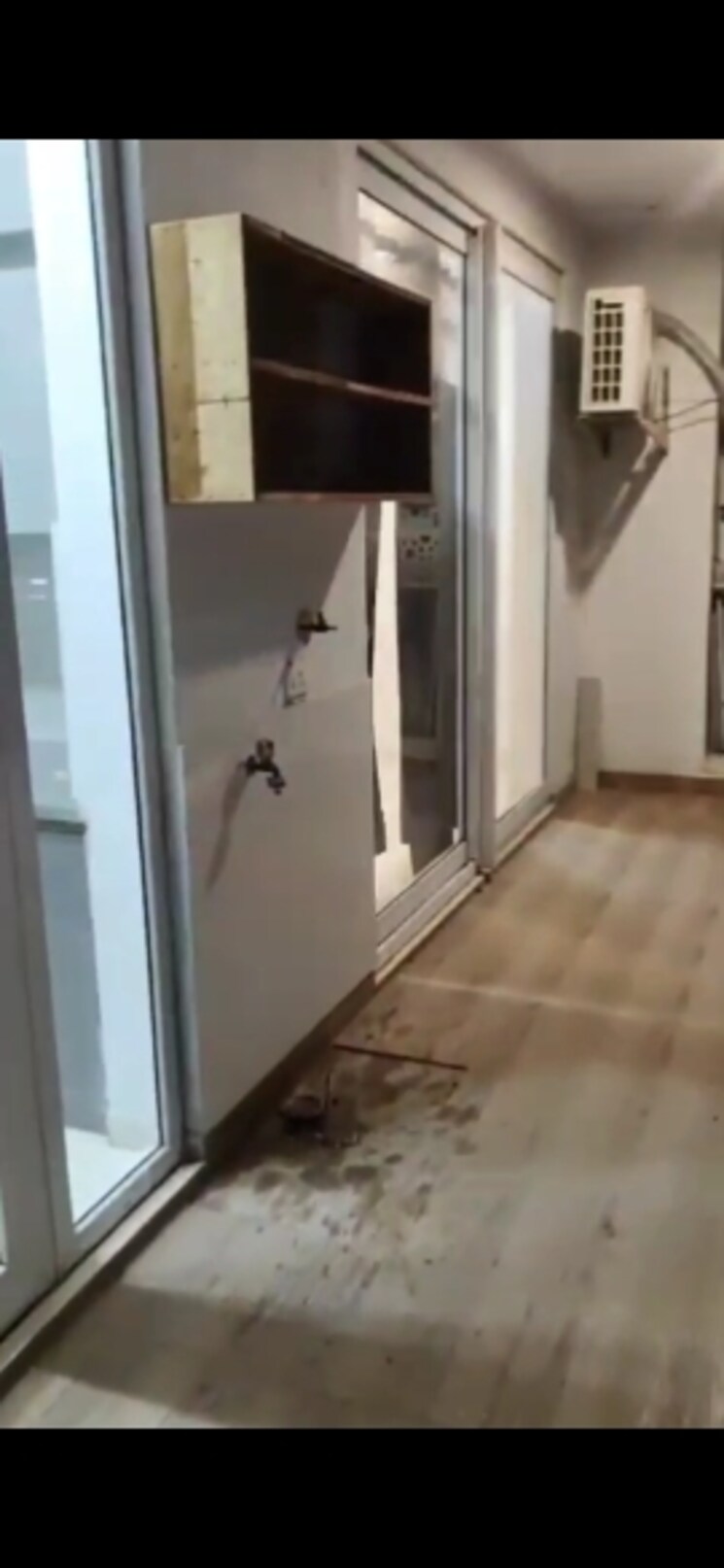 Balcony, omaxe-royal-residency-faridabad 3 Bedroom 1925 Sq.Ft. Apartment In Sector 79 Faridabad 9070175