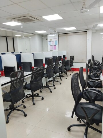  Office Space For Rent in Gaikwad Vega Centre, Swargate