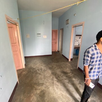 Room in 2 BHK Independent House at Bhagwanpur – for Rent