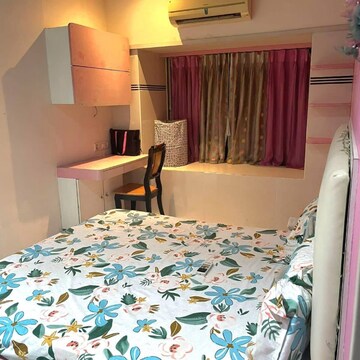 Bedroom in 1 BHK Apartment at Best Complex Andheri West, Lohana Colony – for Rent