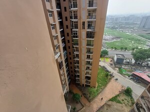 2 BHK Apartment – Exterior View View at Amrapali Golf Homes, Sector 4 Greater Noida - for Sale