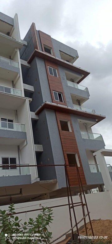 3 BHK Apartment – Exterior View View at Alkapoor - for Sale