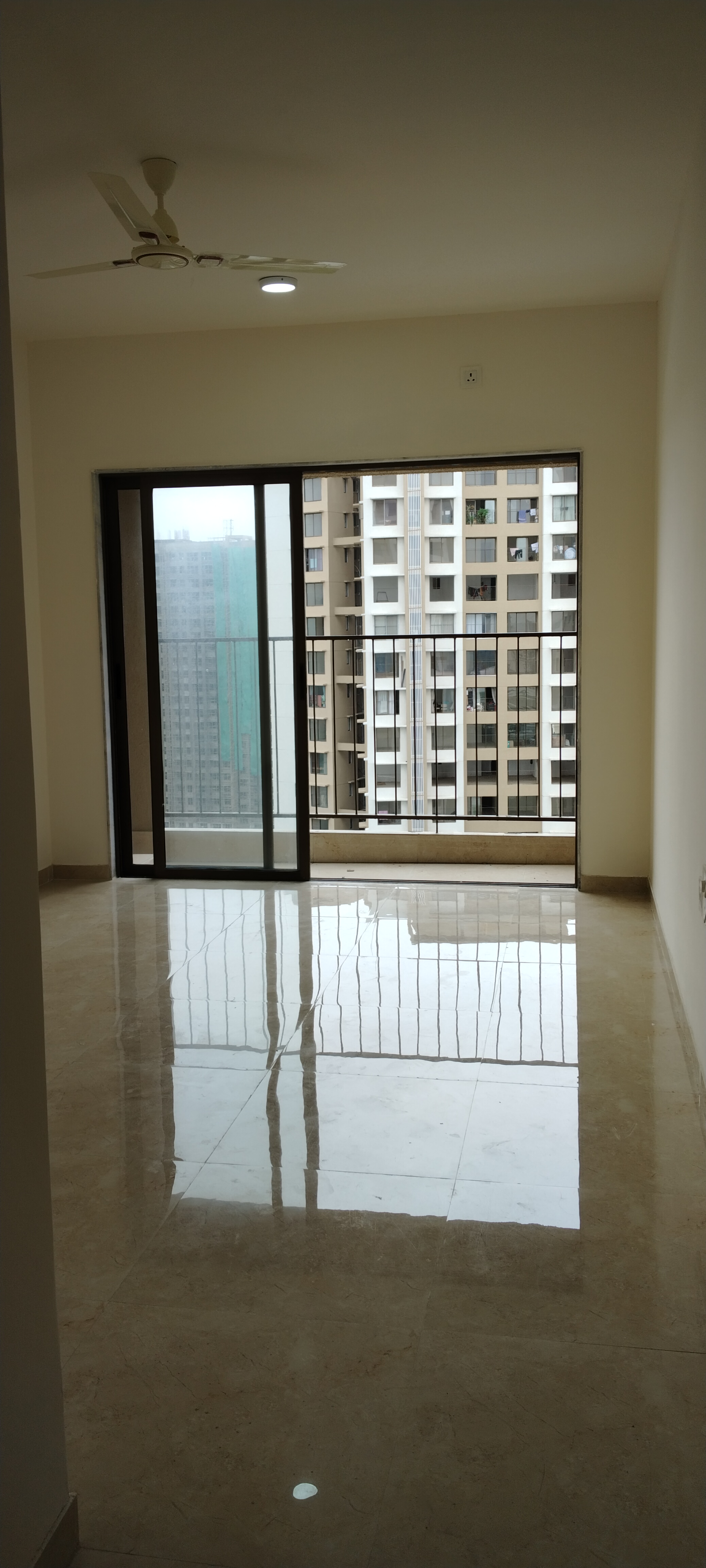 3 BHK + Servant Room Apartment For Rent in Sunteck MaxxWorld 5
