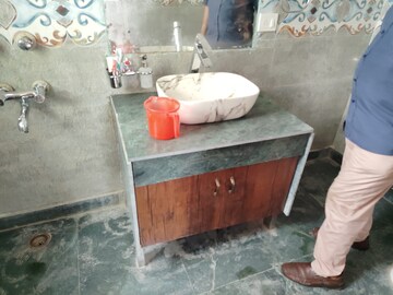 Bathroom in 5 BHK Villa at Sector 41 – for Rent