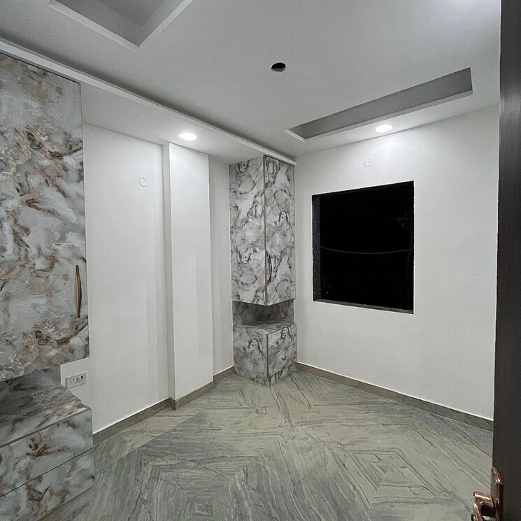 Bedroom, rohini sector 24 3 Bedroom 800 Sq.Ft. Builder Floor In Rohini Sector 24 Delhi 9070275