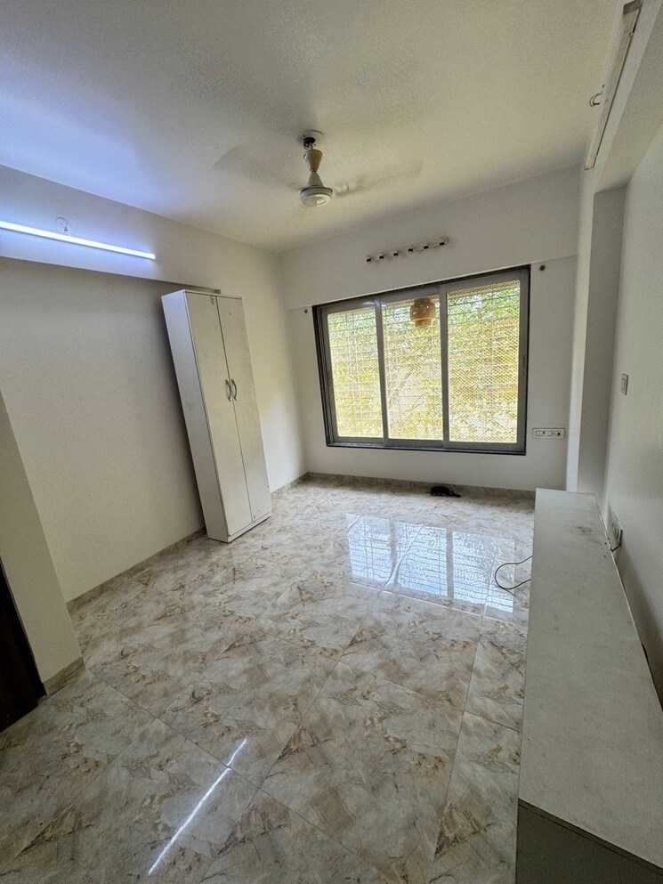 Living Room, laxmi-heights-goregaon 1 Bedroom 400 Sq.Ft. Apartment In Goregaon West Mumbai 9070331