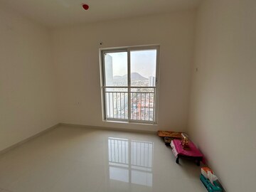 Room in 2 BHK Apartment at Godrej Nurture Pune, Mamurdi – for Rent
