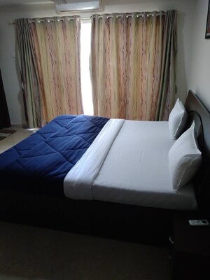 Bedroom in 3 BHK Apartment at Nahar 8 Towers, Chandivali – for Sale