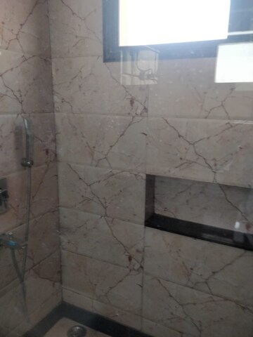 Bathroom in 4 BHK Apartment at Safdarjung Enclave – for Rent