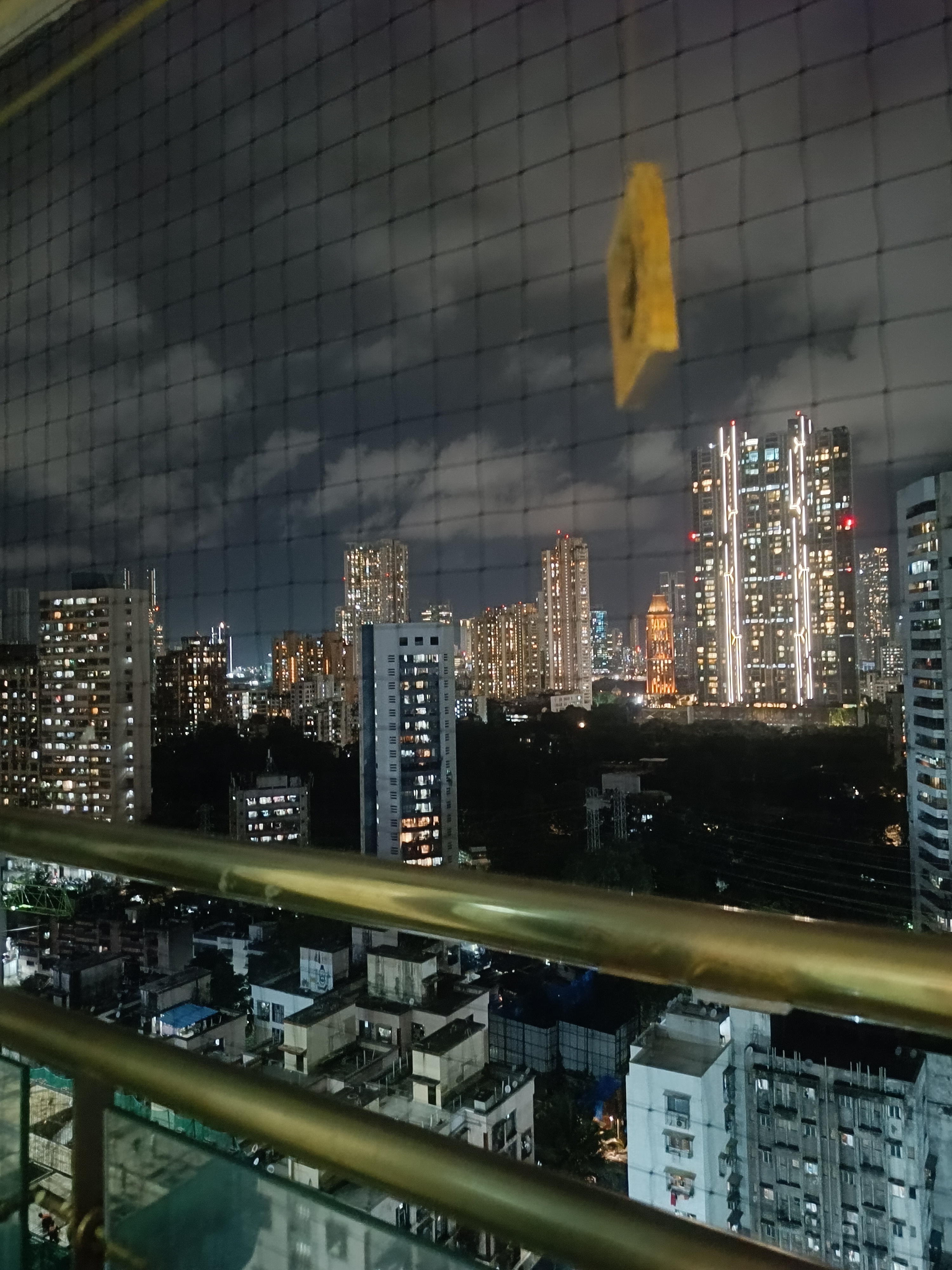 2 BHK Apartment For Rent in Dosti Flamingos