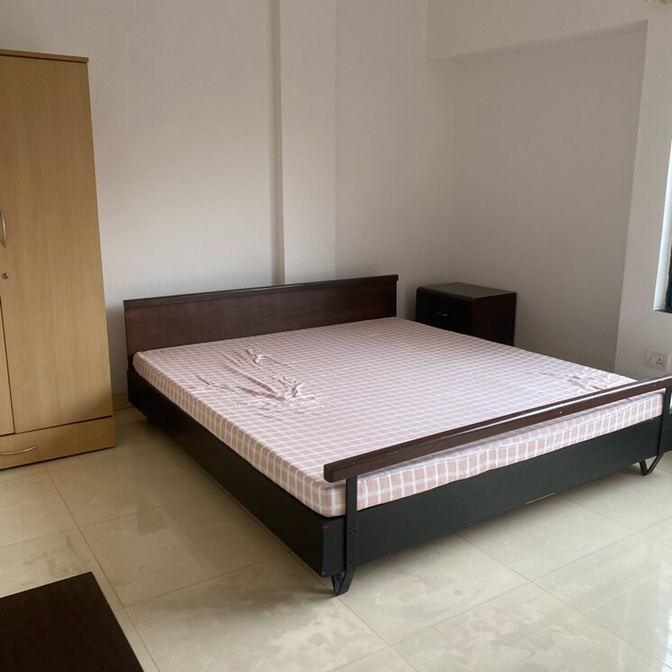 Room, allamanda-apartment 3 Bedroom 2150 Sq.Ft. Apartment In Nagar Road Pune 9070390