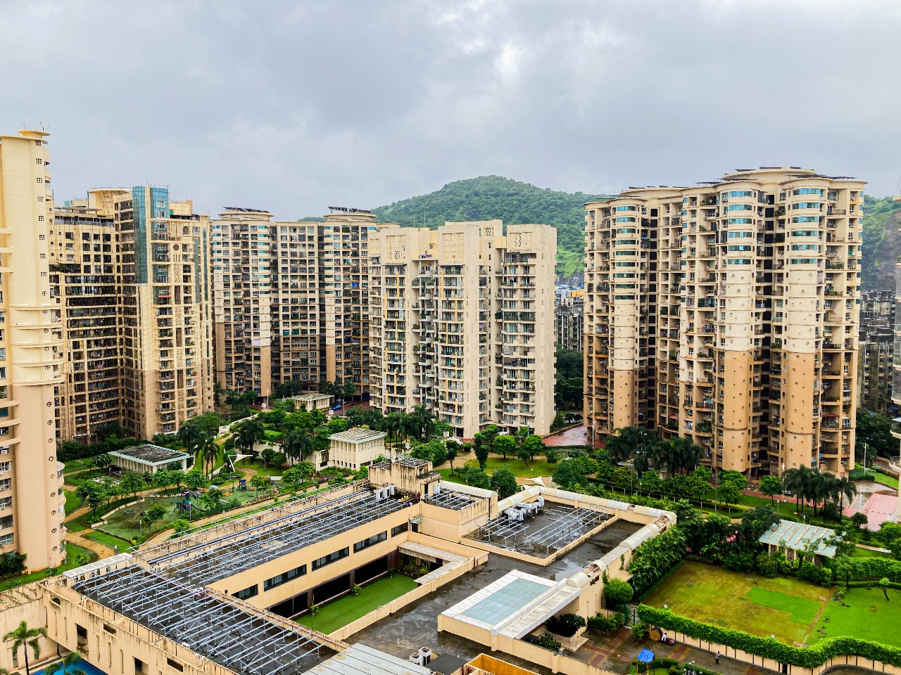 3 BHK + Pooja Room,Study Room 1499 Sq.Ft. Apartment in Nahar Amrit Shakti