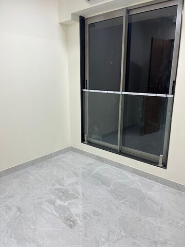 Room in 1 BHK Apartment at Hubtown Celeste, Worli – for Sale