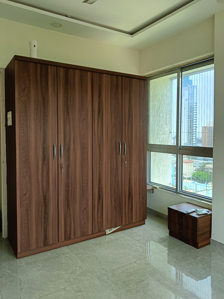 Room, prabhadevi 2 Bedroom 800 Sq.Ft. Apartment In Prabhadevi Mumbai 9070397