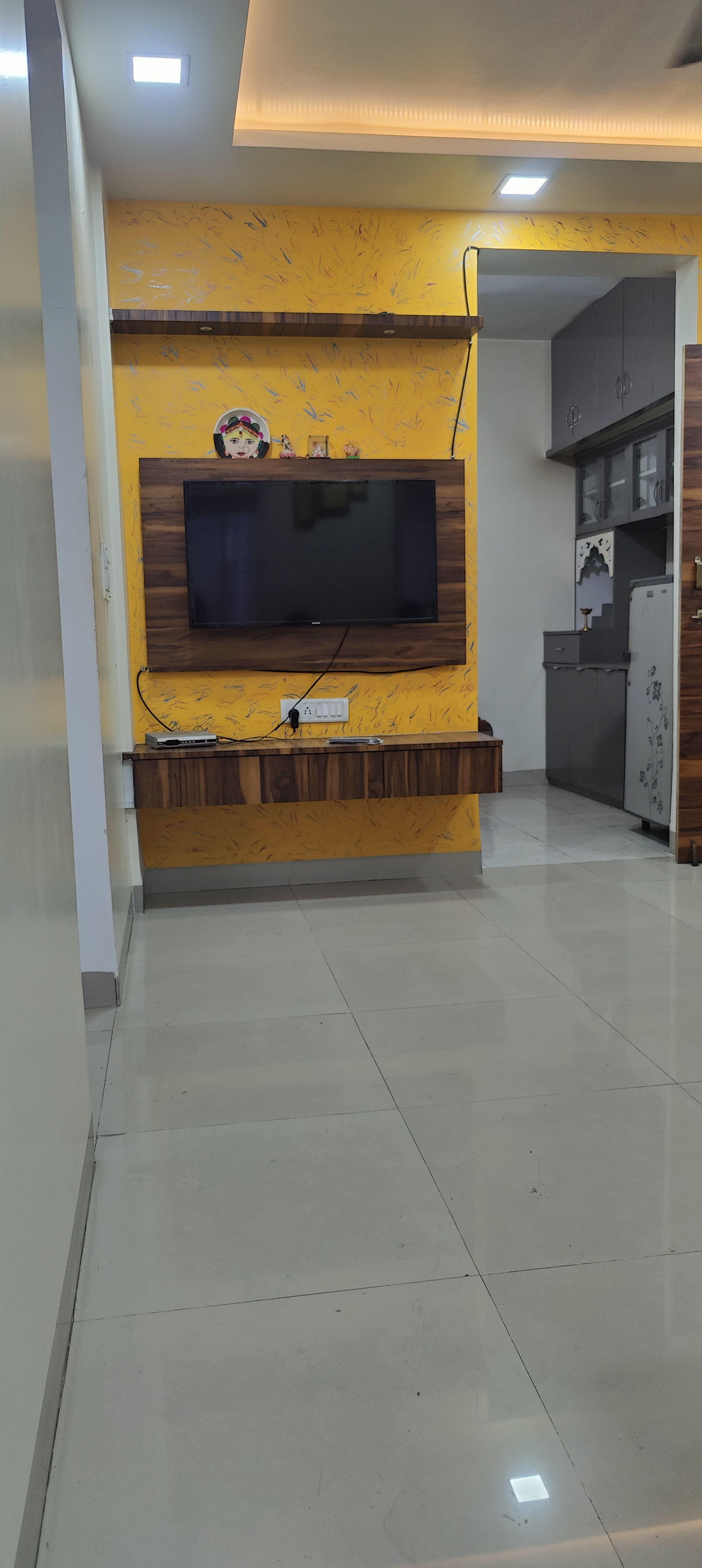 2 BHK + Pooja Room Apartment For Rent in J P Heights Apartment