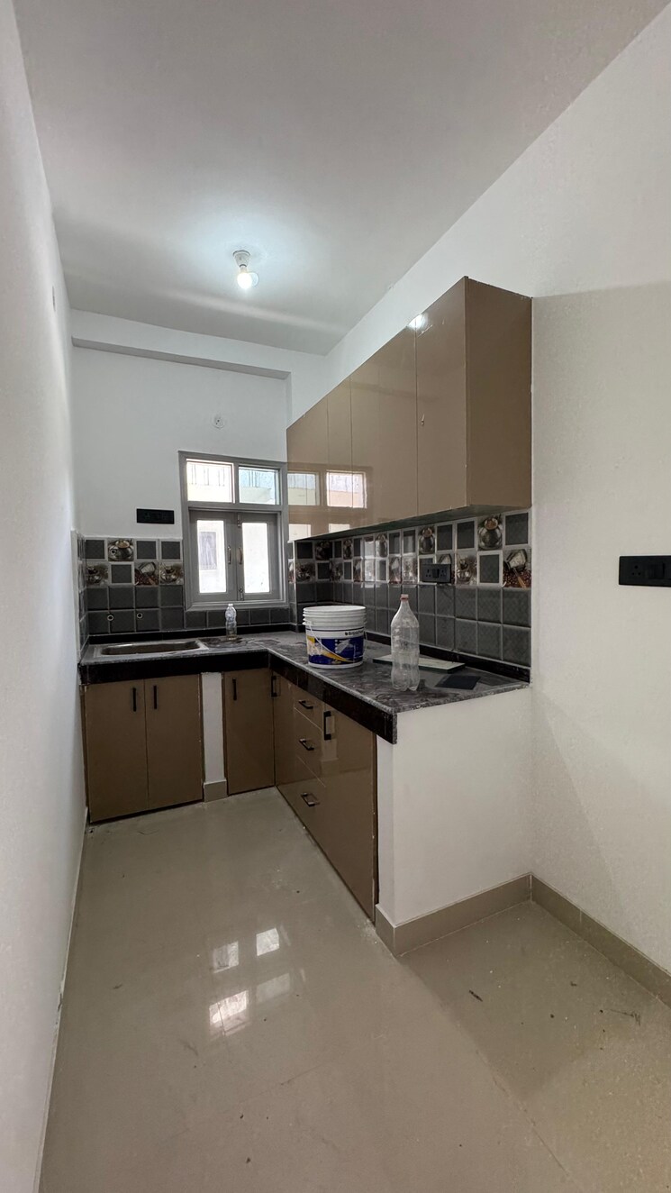 Kitchen, palm-residency-chhatarpur 1 Bedroom 500 Sq.Ft. Builder Floor In Chattarpur Delhi 9070398