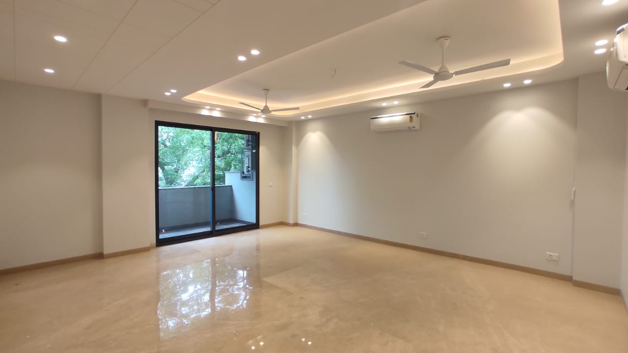 3 BHK + Pooja Room,Servant Room,Study Room,Extra Room Apartment For Rent in A-1 Block Safdarjung Encl