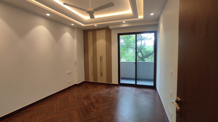 Room, safdarjung enclave 3 Bedroom 1800 Sq.Ft. Apartment In Safdarjung Enclave Delhi 9070403