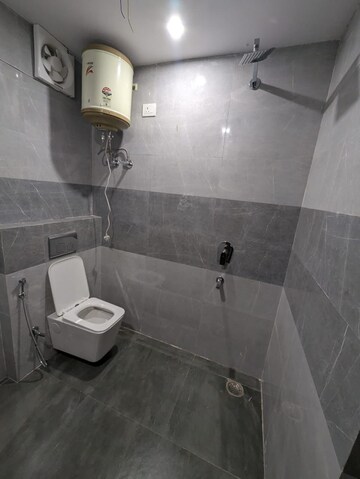 Bathroom in 1 BHK Builder Floor at Nathupur – for Rent