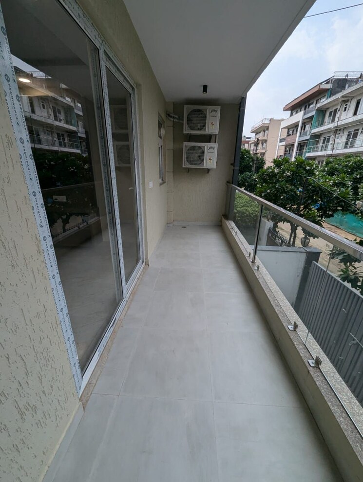 Balcony, nathupur 1 Bedroom 450 Sq.Ft. Builder Floor In Nathupur Gurgaon 9070426