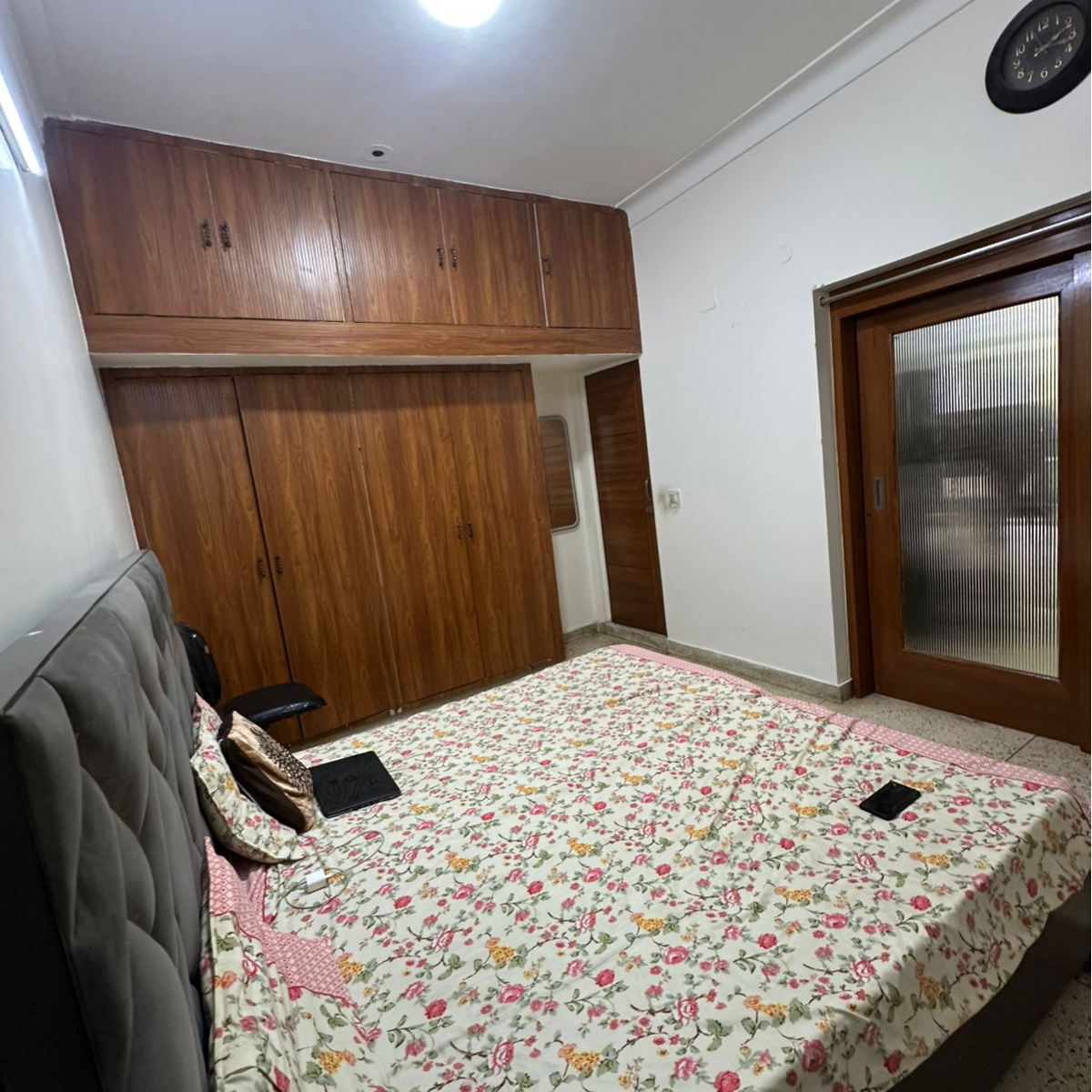 1 BHK + Servant Room Builder Floor For Rent in Malviya Nagar 