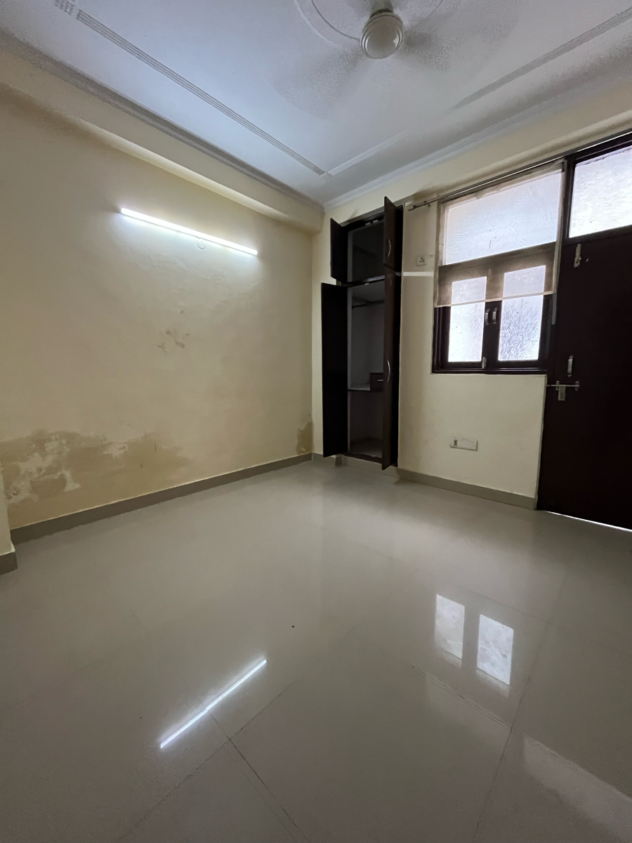 1 BHK Builder Floor For Rent in Neb Sarai