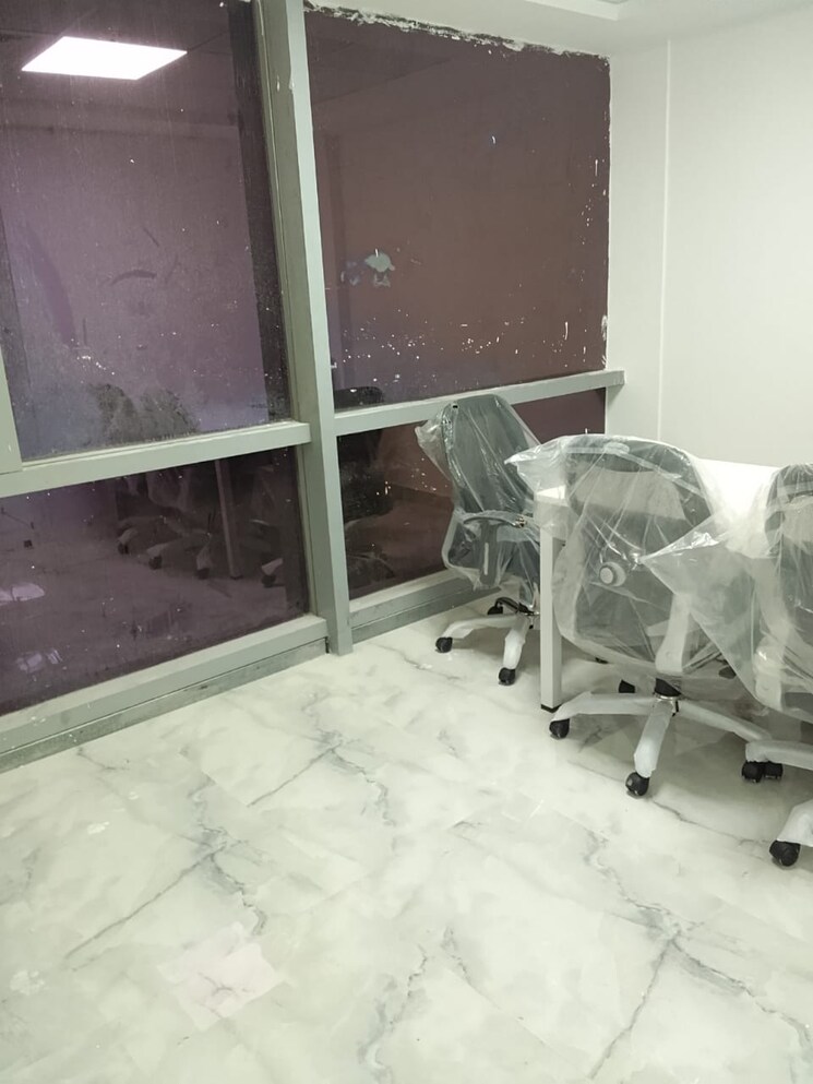 Balcony, supertech-supernova-astralis Commercial Office Space 366 Sq.Ft. In Sector 94 Noida 9070435