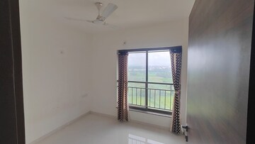 Room in 2 BHK Apartment at Uday Emerald Park, Tathawade – for Rent