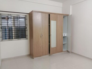Room in 3 BHK Builder Floor at Hsr Layout – for Rent