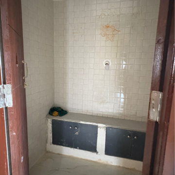 Bathroom in 2 BHK Builder Floor at Gachibowli – for Rent