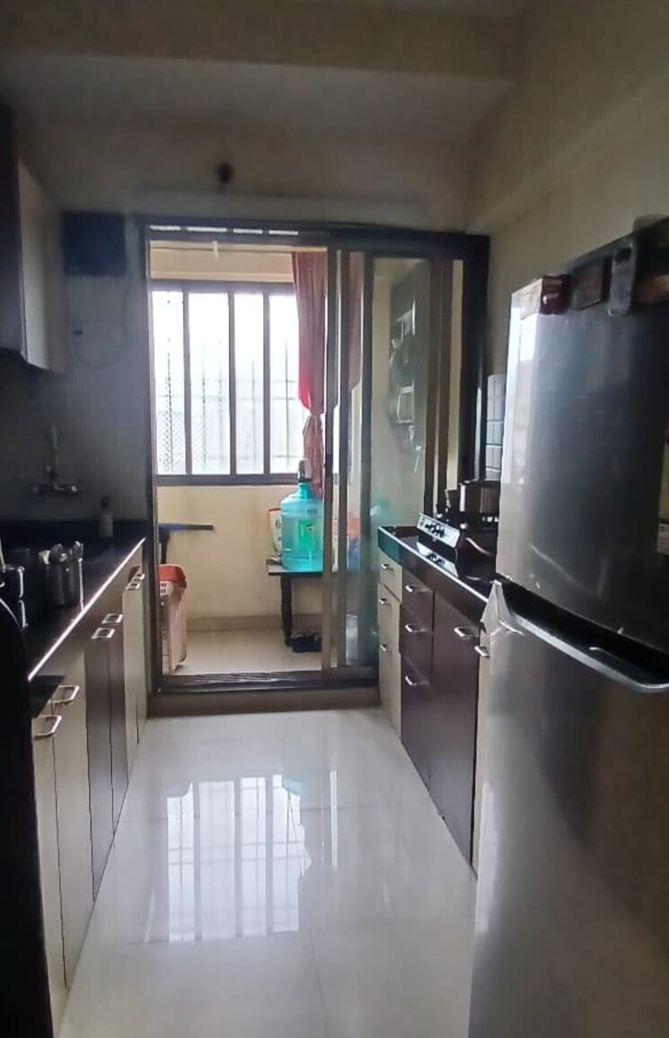 Kitchen, sunil-nivas-society 2 Bedroom 700 Sq.Ft. Apartment In Andheri West Mumbai 9070473