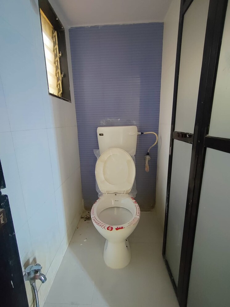 Bathroom, sai-plaza-dombivli 1 Bedroom 560 Sq.Ft. Apartment In Dombivli East Thane 9070504