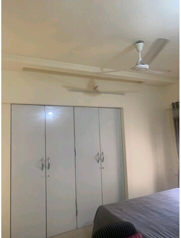 Furnished Amenities in 3 BHK Apartment at Madhav Palacia, Ghodbunder Road – for Rent