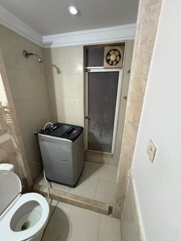 Furnished Amenities in 2.5 BHK Apartment at Hiranandani Meadows, Manpada – for Rent