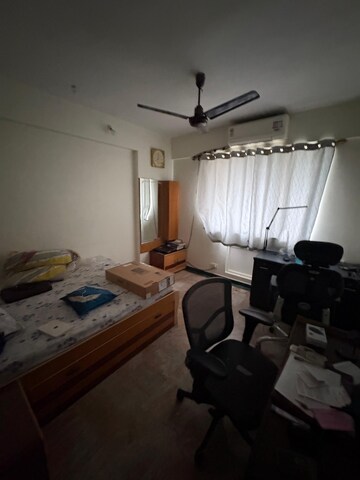 Team Area in 2.5 BHK Apartment at Hiranandani Meadows, Manpada – for Rent