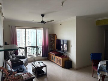 Living Room in 2.5 BHK Apartment at Hiranandani Meadows, Manpada – for Rent