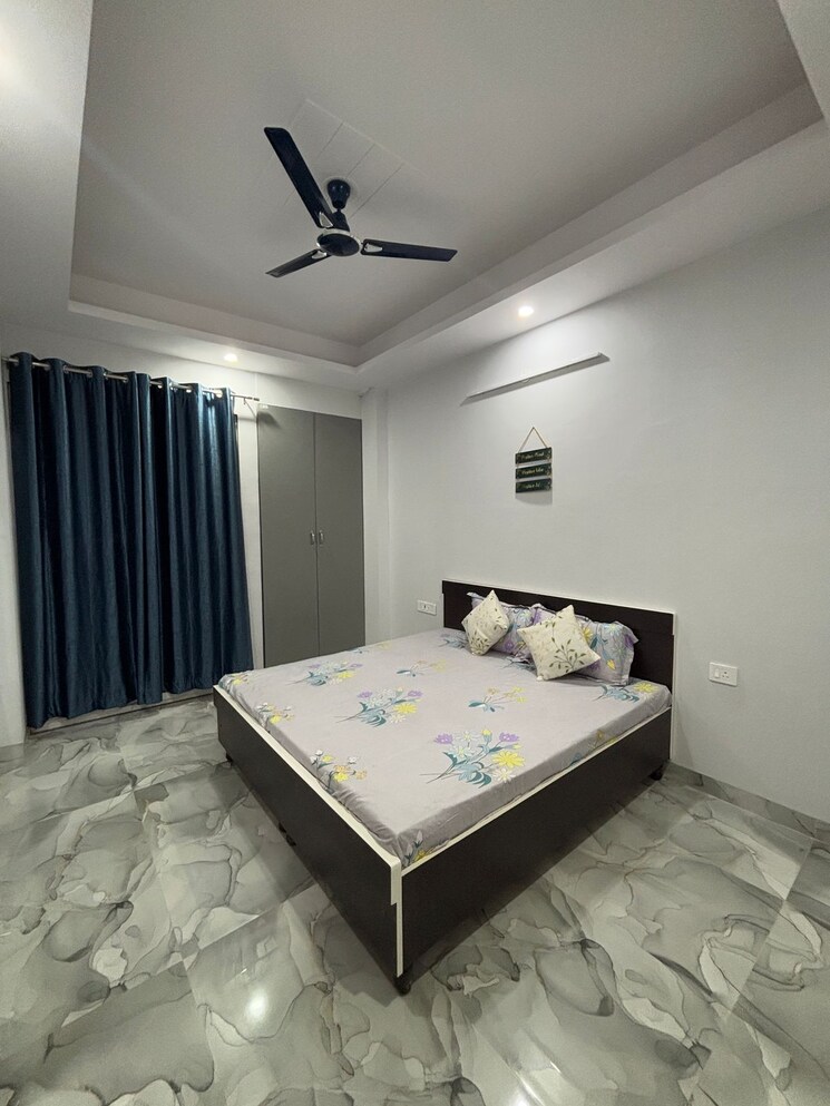 Bedroom, ansal-sushant-apartments 3 Bedroom 215 Sq.Ft. Builder Floor In Sushant Lok I Gurgaon 9070532