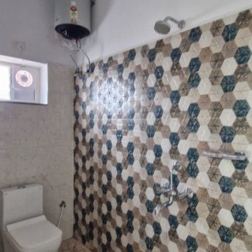 Bathroom in 3 BHK Builder Floor at Kondapur – for Rent