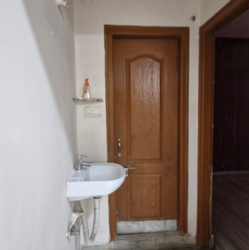 Bathroom in 2 BHK Builder Floor at Kondapur – for Rent
