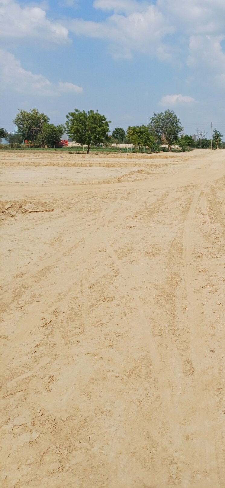 undefined, dheeraj nagar  96 Sq.Yd. Plot In Dheeraj Nagar Faridabad 9070566