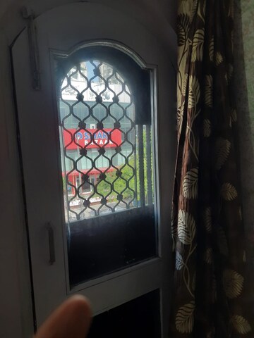  2 BHK Builder Floor at Vasundhara Sector 3 – for Rent