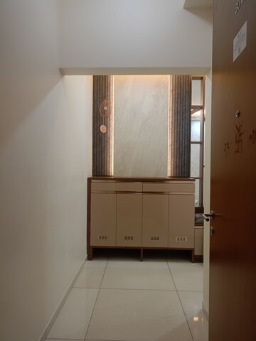 Room in 3 BHK Apartment at Sobha HRC Pristine, Jakkuru – for Rent