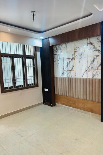 3 BHK Apartment For Rent in Adani Oyster Grande Phase 2, Sector 102