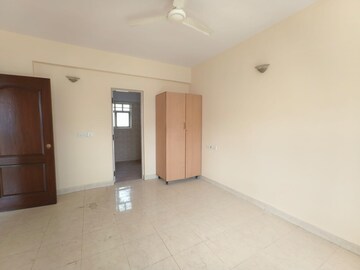 Room in 2 BHK Apartment at Puravankara Purva Pavilion, Hebbal – for Rent