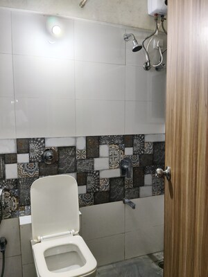 Team Area in 1 BHK Apartment at Swaroop Residency, Ghatkopar East – for Sale