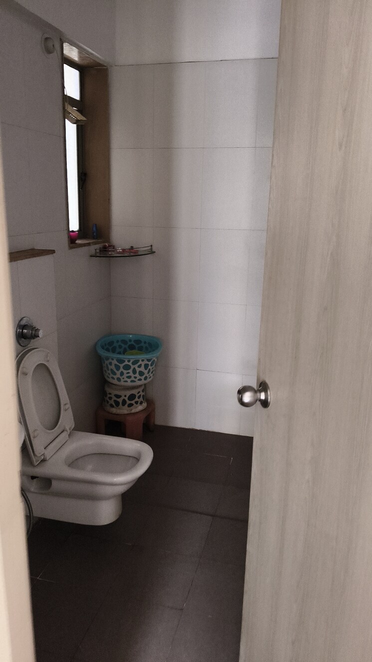 Bathroom, lodha-casa-rio-gold 2.5 Bedroom 1095 Sq.Ft. Apartment In Dombivli East Thane 9070628